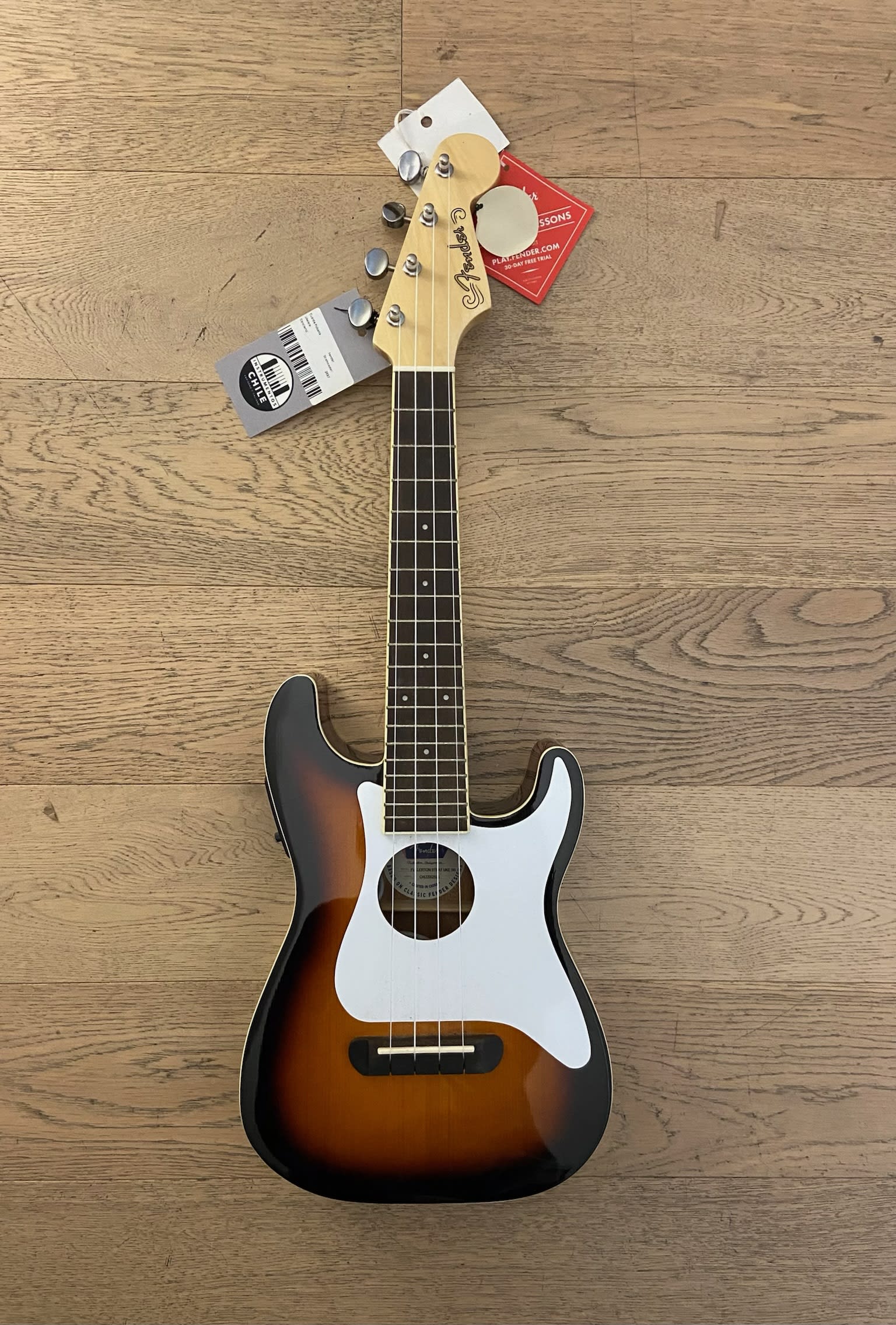 Ukelele Concierto Fender Stratocaster