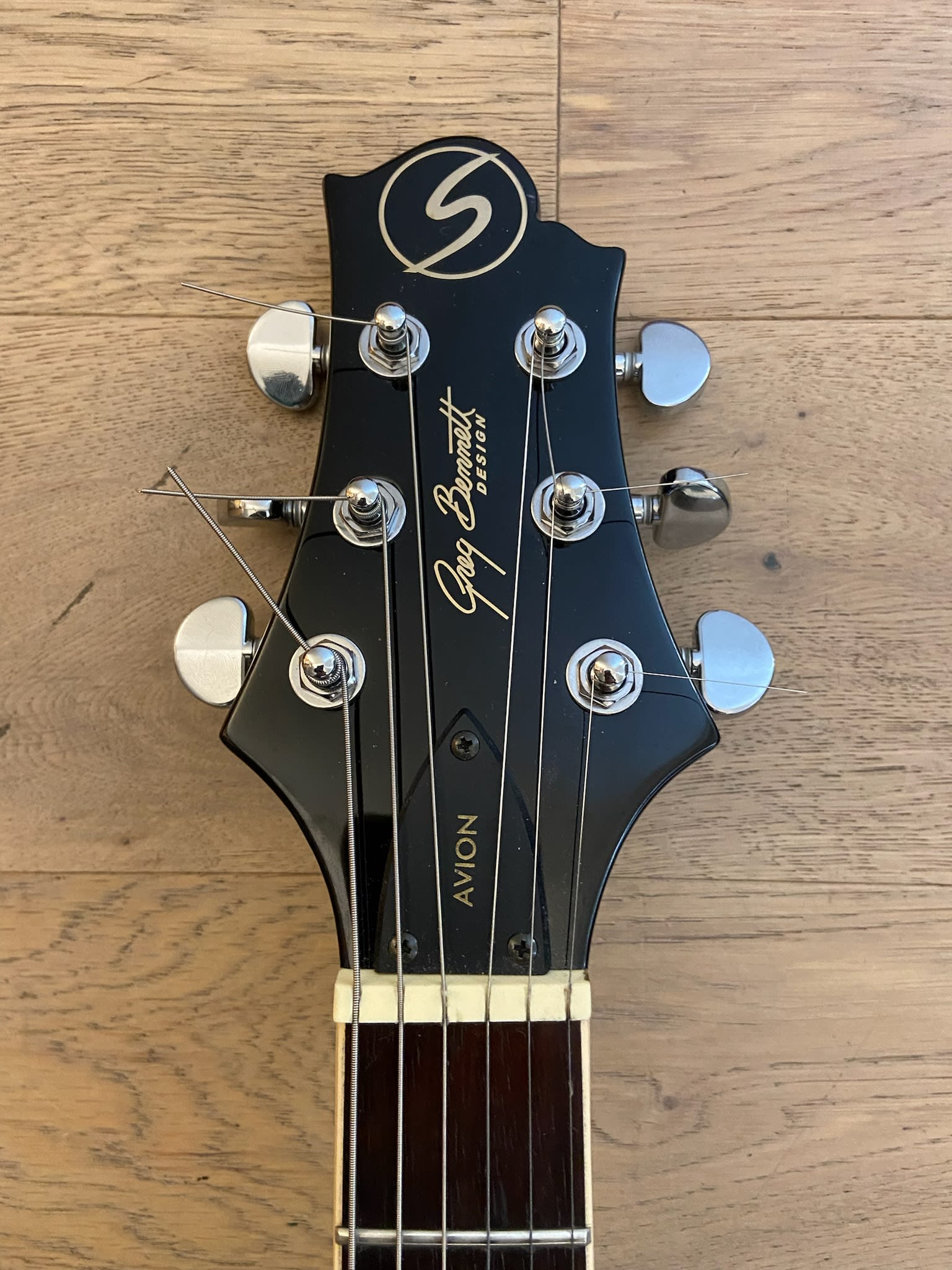 Guitarra Electrico Greg Bennett AVION AV-3 (SKU:2051