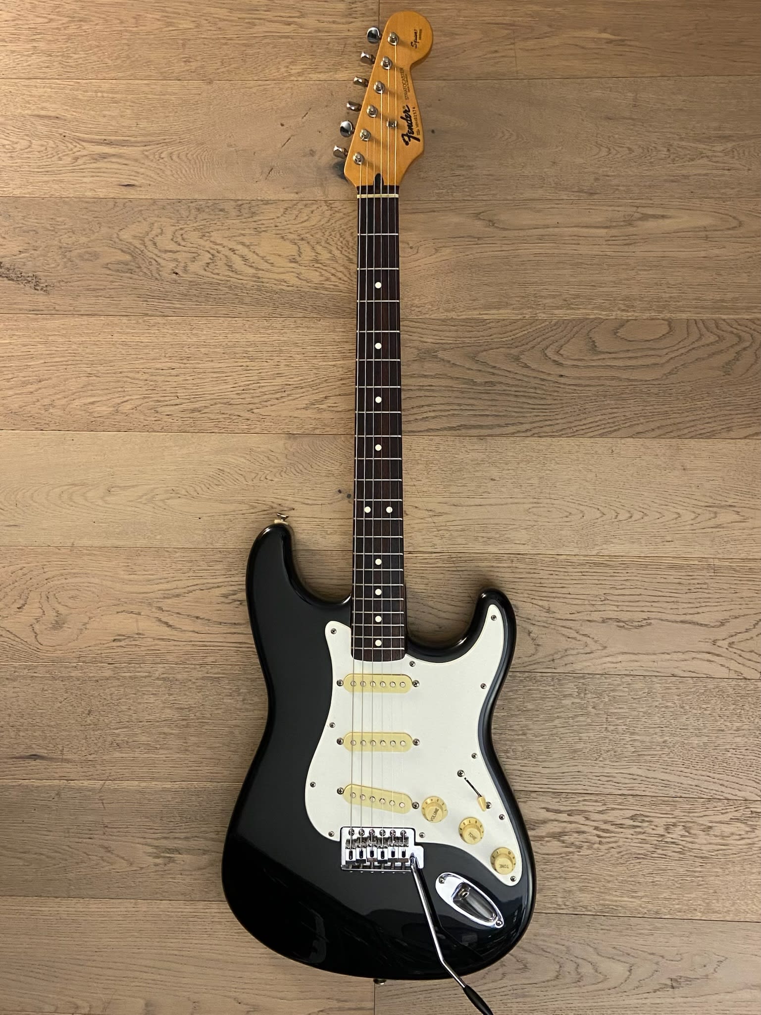 Fender Stratocaster SSS Squier Series MIM (SKU:2075) | Instrumentos Chile