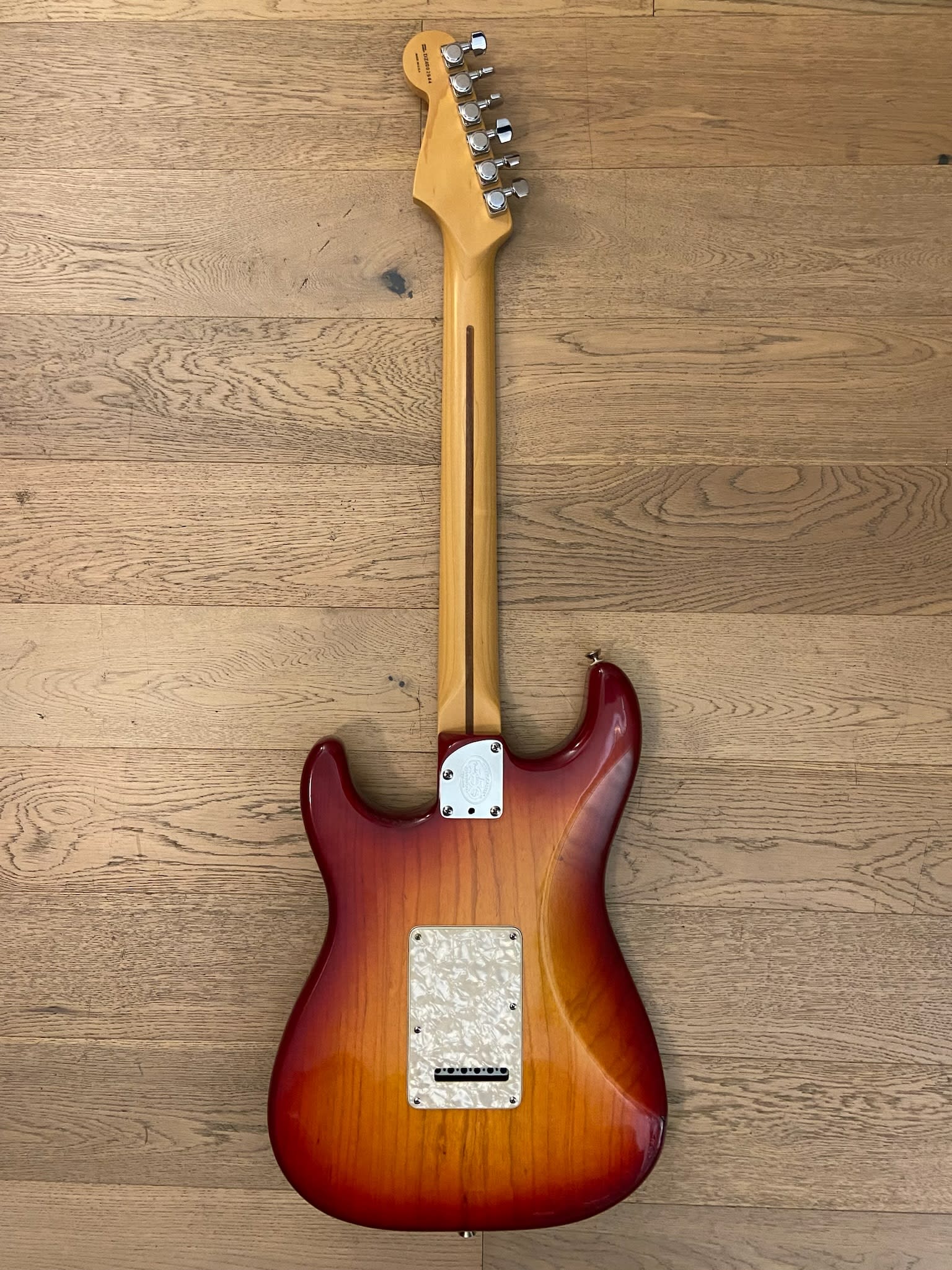 ギター Fender USA Stratocaster American deluxe Guitarra Electrico Fender Stratocaster SSS American Deluxe (SKU