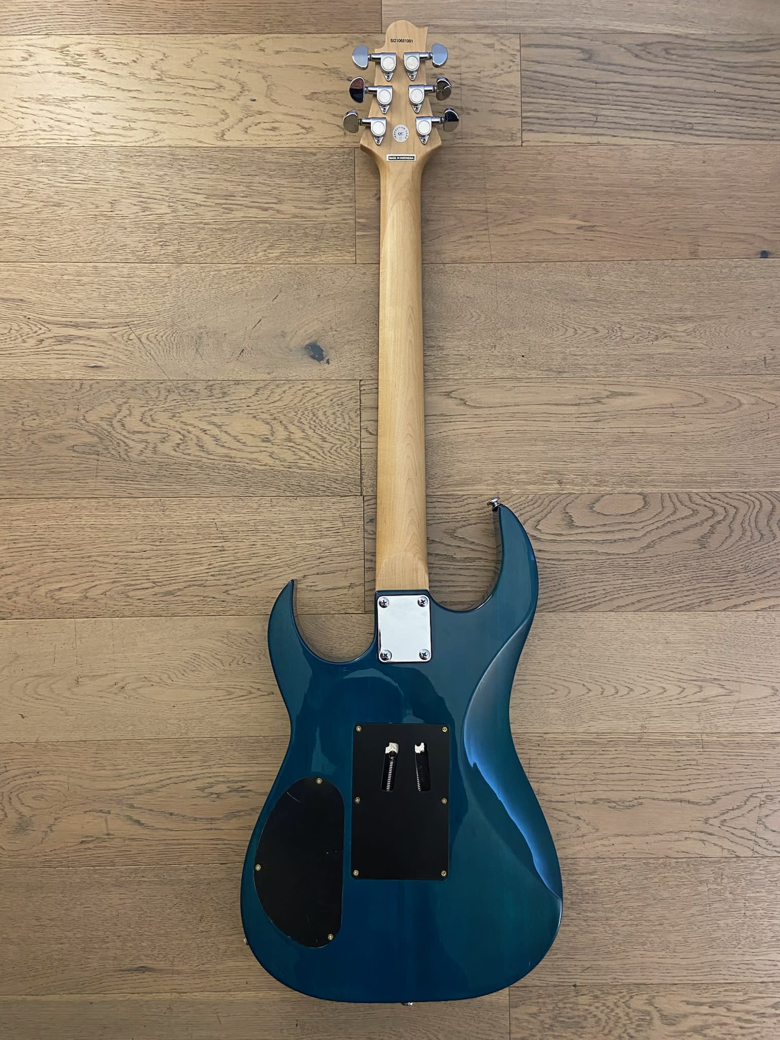 Guitarra Electrico Greg Bennett Interceptor IC-30 (SKU:2626