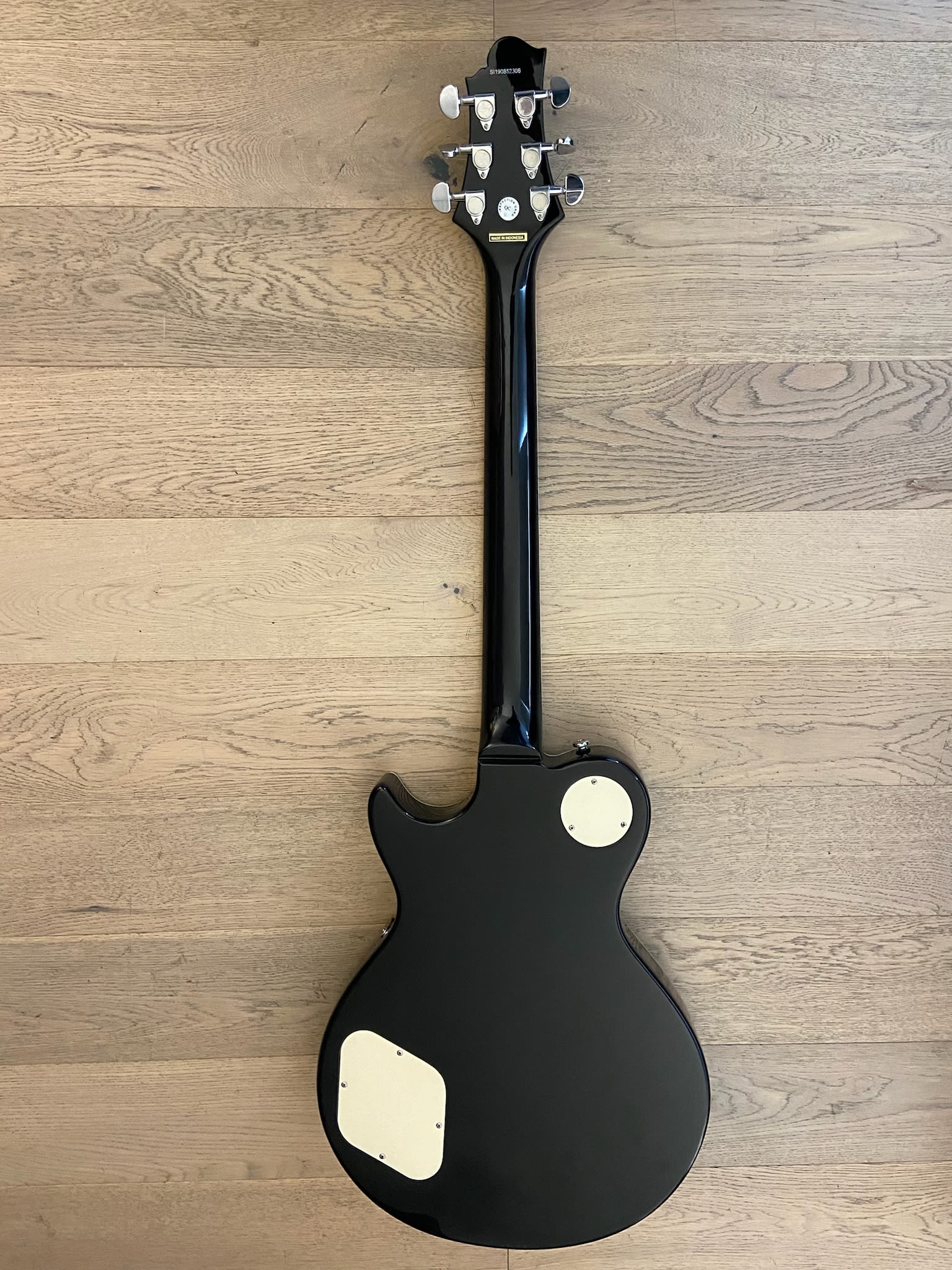 Guitarra Electrico Greg Bennett AVION AV-3 (SKU:2051