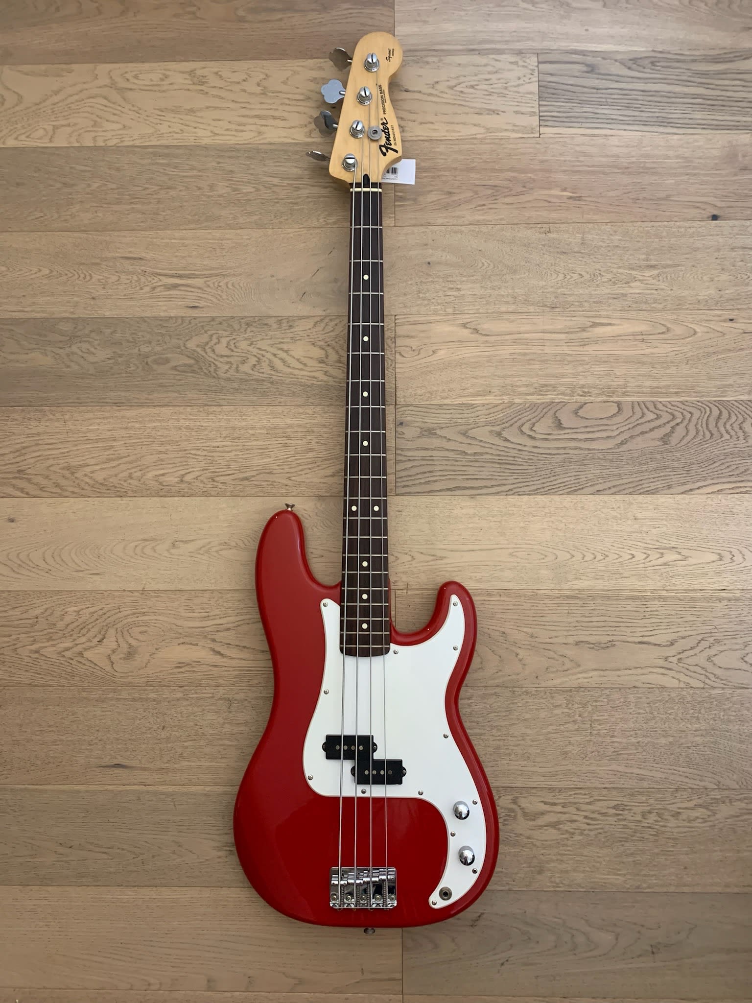 10239】 Squier by Fender precision bass 10239】 Squier by Fender