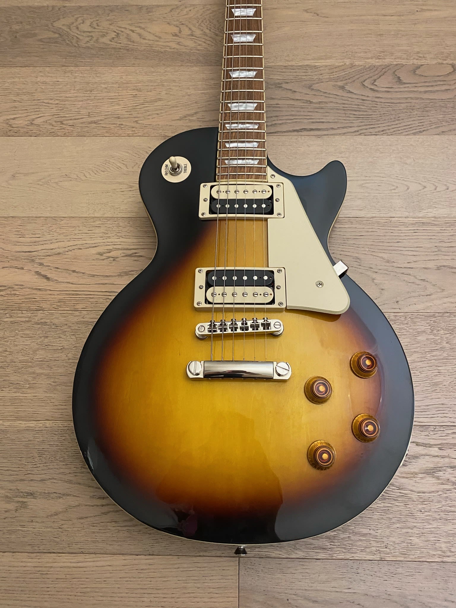 Epiphone Les Paul Traditional PRO II (SKU:1692) | Instrumentos Chile