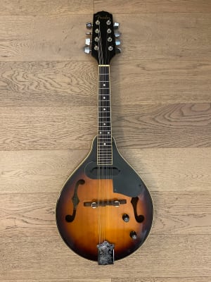 Mandolina Electroacustica Fender FM52E (SKU:2194)1