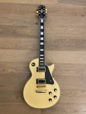 Guitarra Electrico Epiphone Les Paul Custom PRO (SKU:2425)1