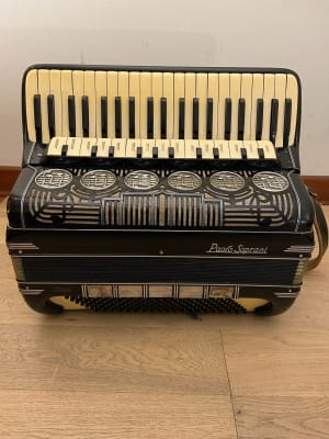 Acordeon a piano 120 bajos Paolo Soprani (SKU:1695)1