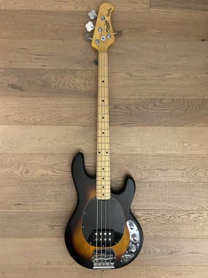 Bajo Electrico Sterling by Music Man StingRay 4 (SKU:2056)1