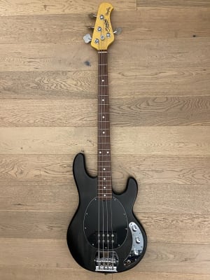 Bajo Electrico Sterling by Music Man StingRay 4 (SKU:2164)1