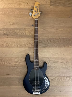 Bajo Electrico Sterling by Music Man StingRay 4 (SKU:2131)1