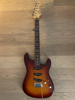 Guitarra eléctrica Fender FSR Stratocaster Standard FMT (SKU:2171)1