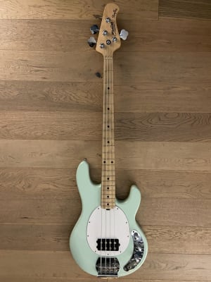 Bajo Electrico Sterling by Music Man StingRay 4 (SKU:2044)1