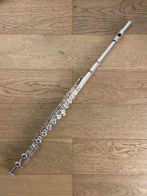 Flauta Traversa Plato cerrado Gemeinhardt M2 (SKU:1876)2