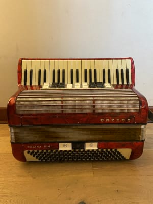 Acordeon a piano 120 bajos Hohner Regina IIIM (SKU:1960)1