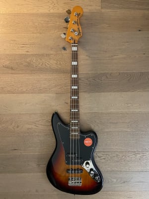 Bajo Electrico Squier Jaguar Bass Classic Vibe (SKU:2149)1