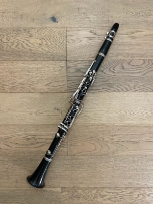 Clarinete Soprano Yamaha YCL-26 (SKU:2384)1