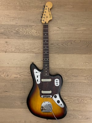 Guitarra Electrico Squier Jaguar Classic Vibe (SKU:2245)1