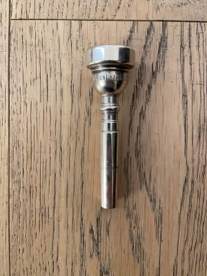 Trompeta  Vincent Bach 10B (SKU:2667)1