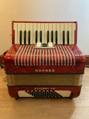 Acordeon a piano 48 bajos Hohner Student VM (SKU:2232)1