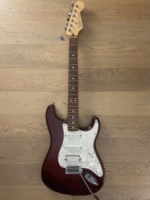 Guitarra Electrico Fender Stratocaster HSS Standard MIM (SKU:2522)1