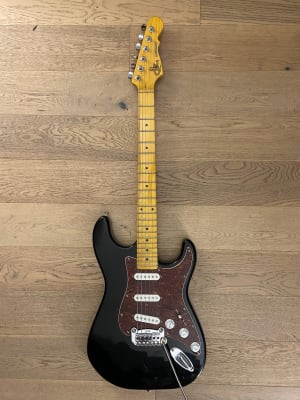 Guitarra Electrico G&L Legacy Tribute Series (SKU:2480)1