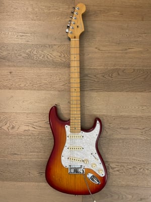 Guitarra Electrico Fender Stratocaster SSS American Deluxe (SKU:2242)1