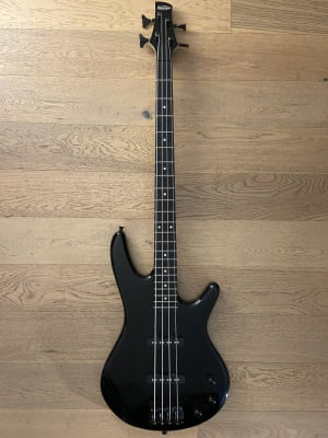 Bajo Electrico Ibanez GSR-320