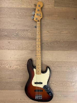 Bajo Electrico Fender Jazz Bass Standard MIM (SKU:2212)1