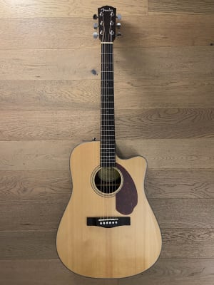 Guitarra Electroacustica Fender CD140SCE (SKU:2494)1