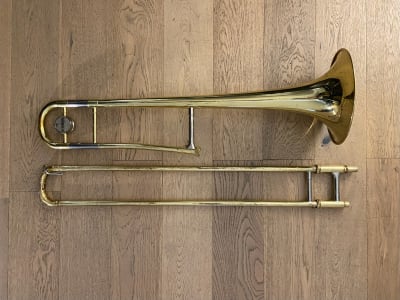 Trombon Tenor Yamaha YSL-354 (SKU:2499)