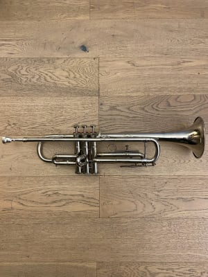 Trompeta  Besson Artist (SKU:2216)1