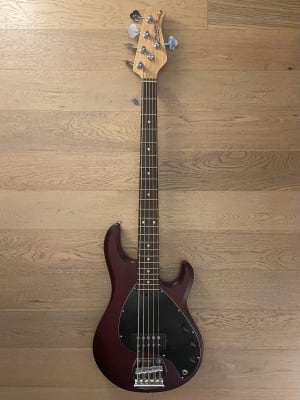 Bajo Electrico Sterling by Music Man StingRay 5 (SKU:2534)1