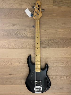 Bajo Electrico Sterling by Music Man StingRay 5 (SKU:1816)1