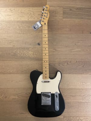 Guitarra Electrico Fender Telecaster Standard MIM (SKU:2709)