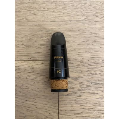 Boquilla Clarinete Soprano Yamaha 4C (SKU:1647)1
