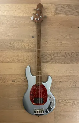 Bajo Electrico Sterling by Music Man StingRay 34 (SKU:2792)1