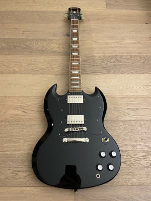 Guitarra eléctrica Epiphone SG G400 PRO (SKU:1492)2