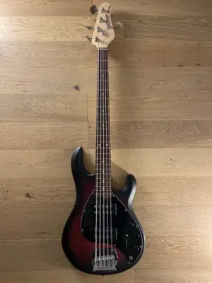 Bajo Electrico Sterling by Music Man StingRay 5 HH (SKU:2877)1