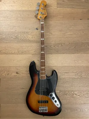 Bajo Electrico Fender Jazz Bass Vintera 70s (SKU:2824)1