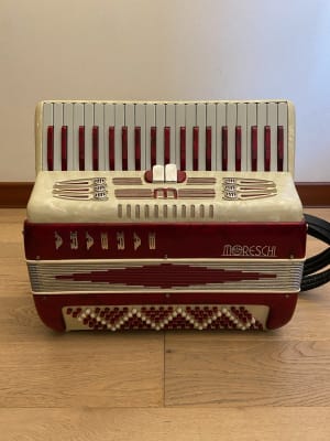 Acordeon 120 bajos Moreschi & Sons Barbara (SKU:1369)3