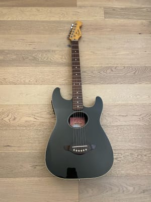 Guitarra electroacústica Fender Stratacoustic (SKU:1693)9
