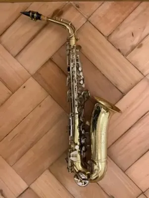 Saxofon Alto Conn Shooting Stars (SKU:2940)1