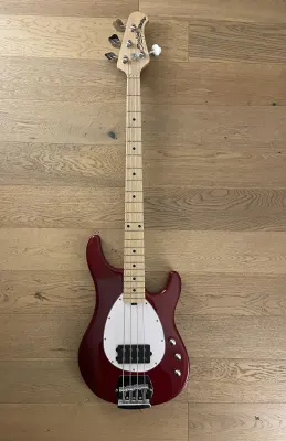 Bajo Electrico Sterling by Music Man Sterling SUB Series