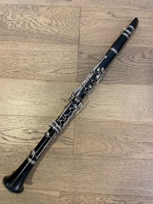 Clarinete Soprano Yamaha YCL-26 (SKU:2385)1