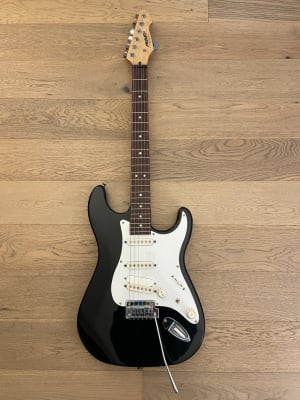 Guitarra eléctrica Peavey Predator AX (SKU:1792)