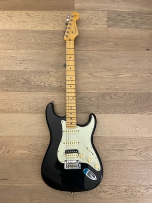 Fender Stratocaster HSS American Professional (SKU:1984)2