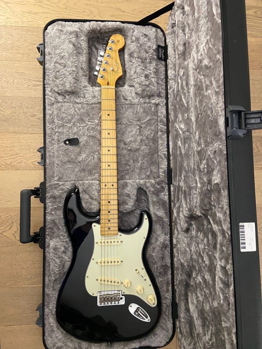 Guitarra Electrico Fender Stratocaster SSS American Professional