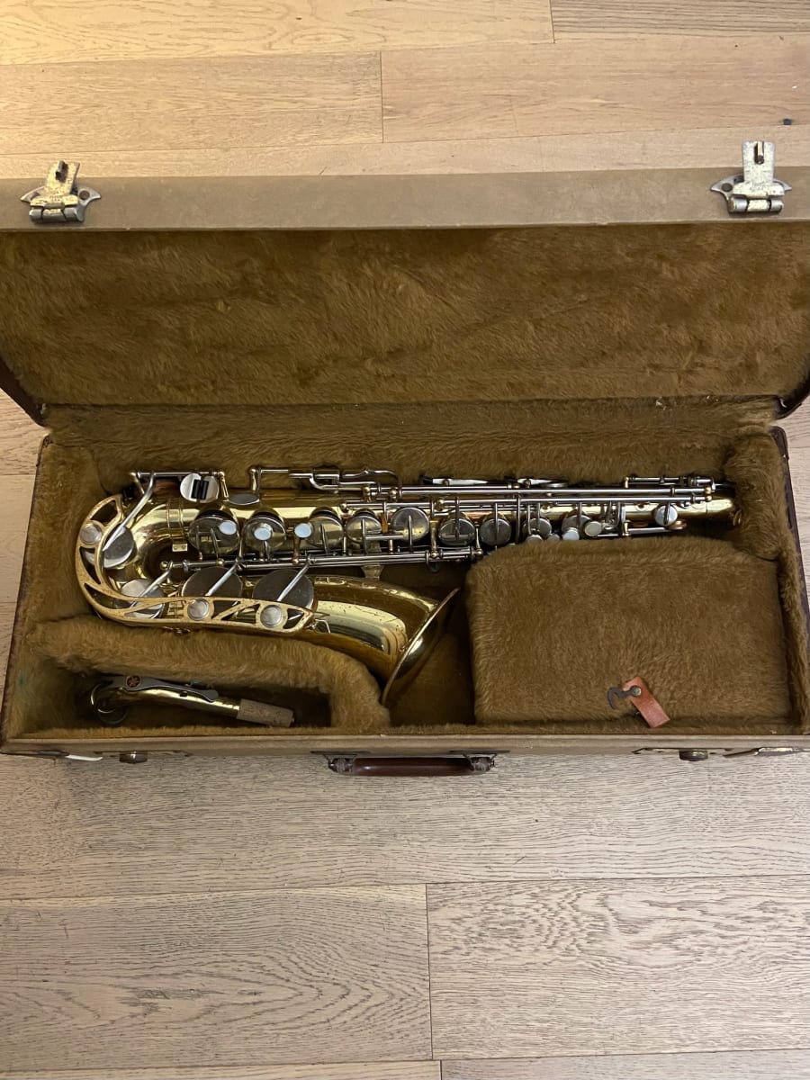 Saxofon Alto Yamaha YAS-21 (SKU:2074) | Instrumentos Chile