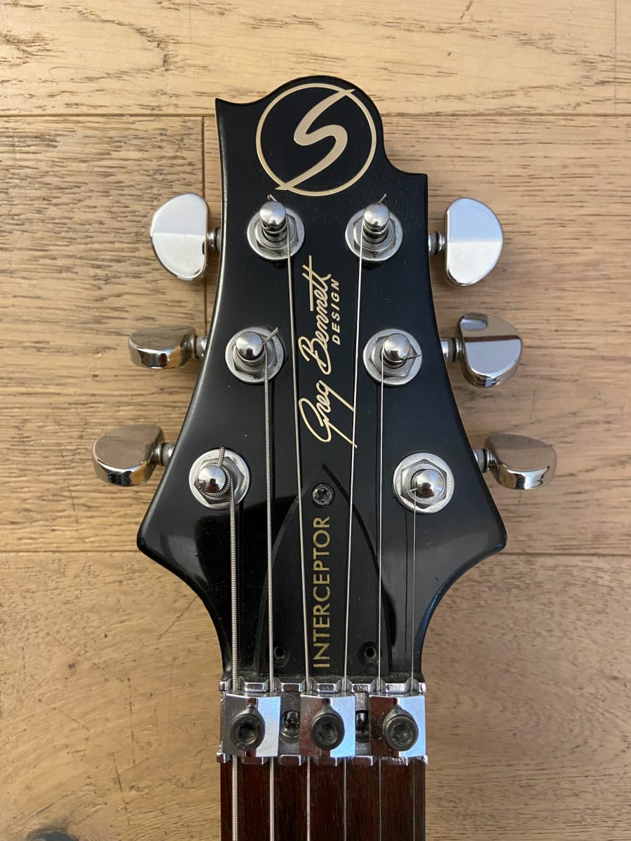 Guitarra Electrico Greg Bennett Interceptor IC-30 (SKU:2626