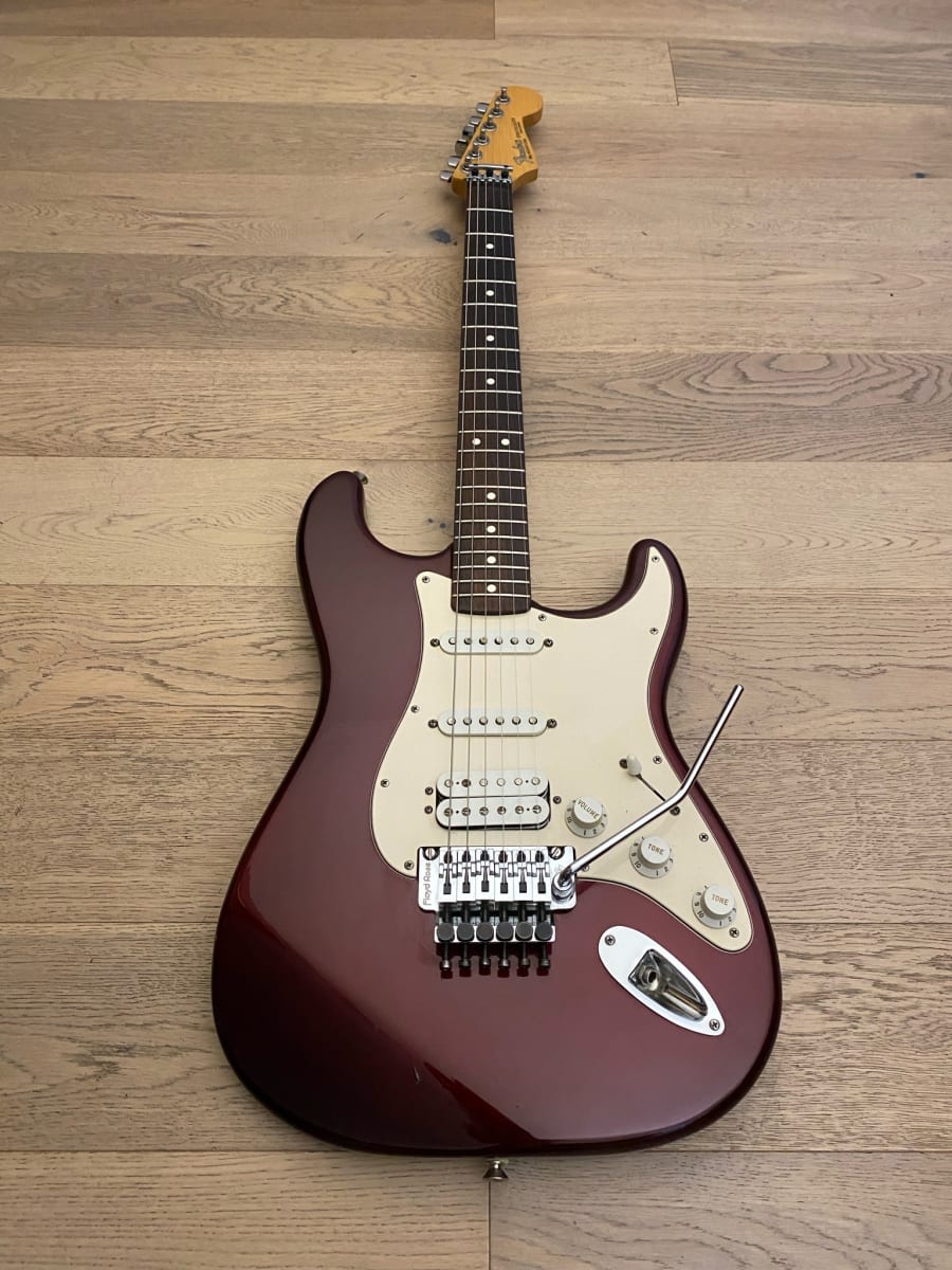 Fender Mexico HSS w/Floyd Rose フロイド　ローズ Fender Stratocaster HSS Floyd Rose (SKU:1720) | Instrumentos Chile